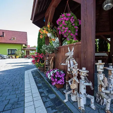 W Rozach Wola Kalinowska