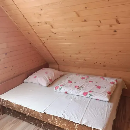 W Rozach Farmház