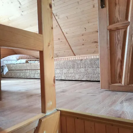 W Rozach Farmház